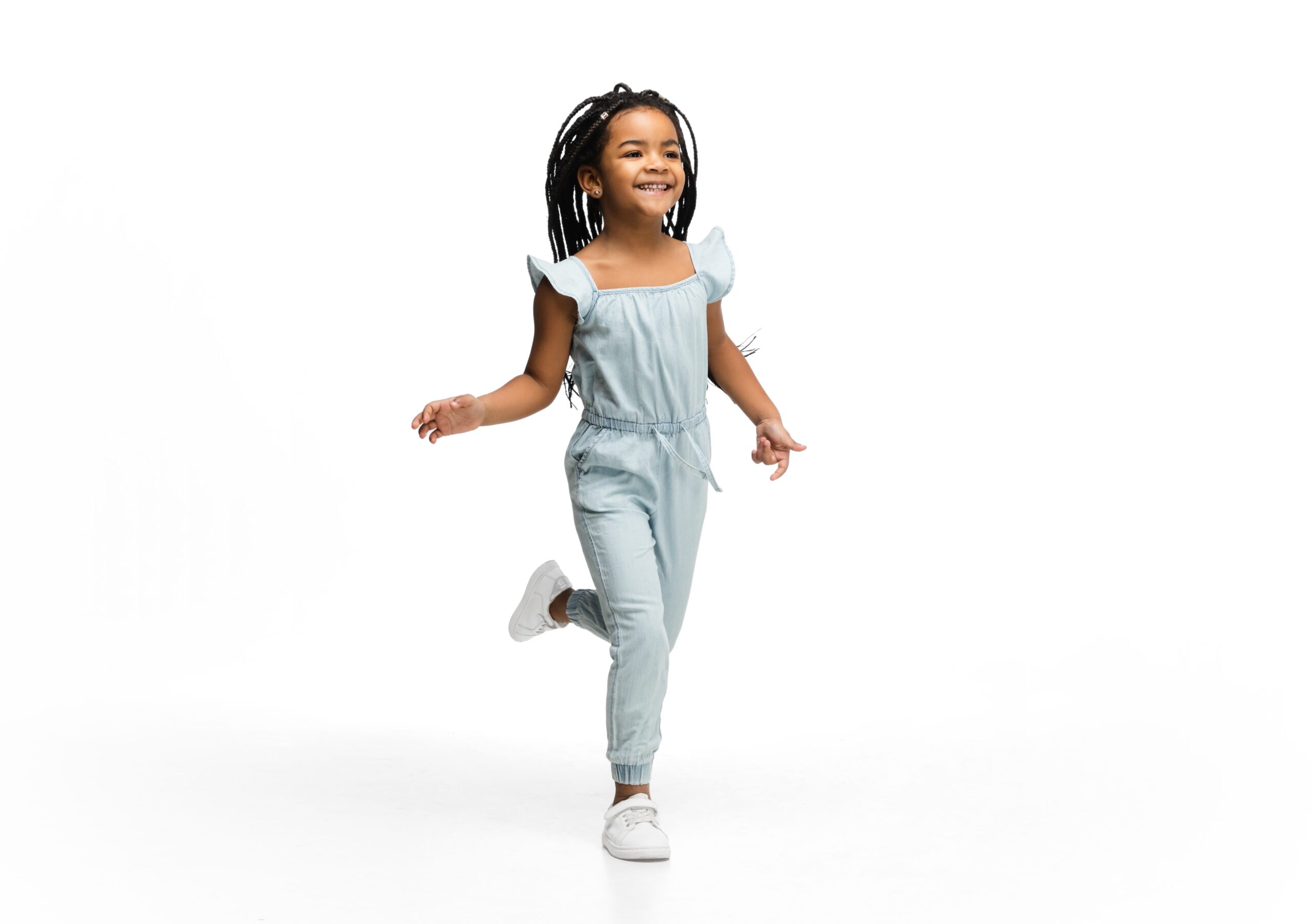 happy-longhair-brunette-little-girl-isolated-white-studio-background-looks-happy-cheerful-sincere-copyspace-childhood-education-emotions-concept happy-longhair-brunette-little-girl-isolated-white-studio-background-looks-happy-cheerful-sincere-copyspace-childhood-education-emotions-concept